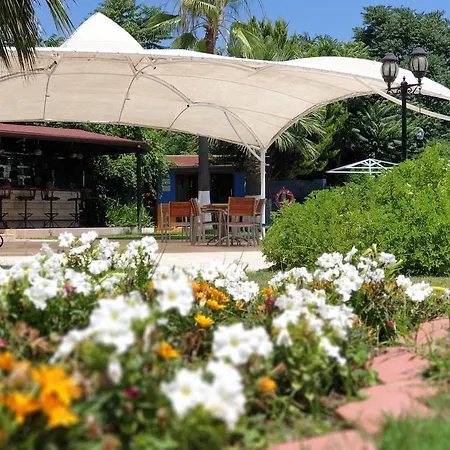Erendiz Garden 3* קמר