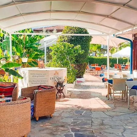 Hotell Erendiz Garden 3*