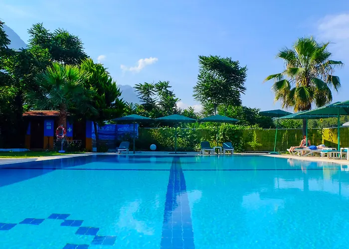 호텔 Erendiz Garden 3*