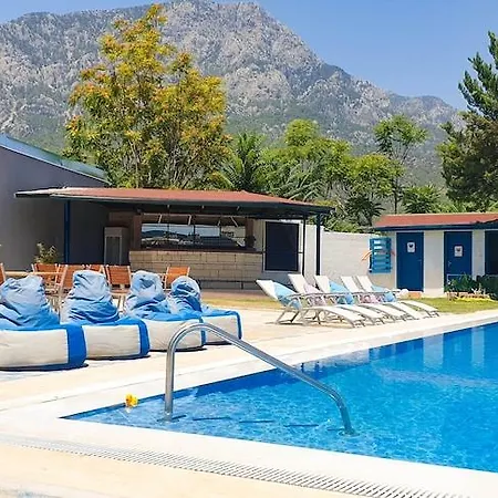 Erendiz Garden Otel 3*
