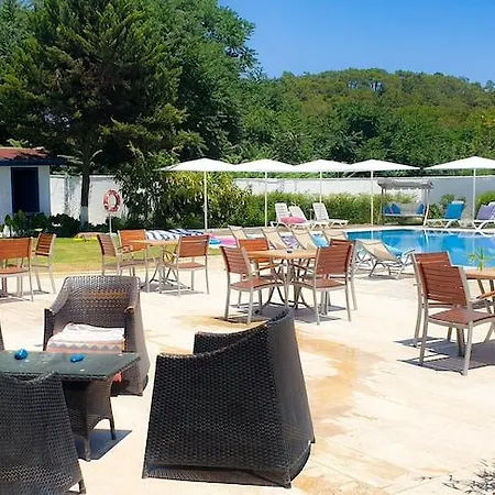 Erendiz Garden Otel 3*